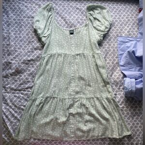 PASTEL GREEN FLORAL PUFF SLEEVE MINI DRESS